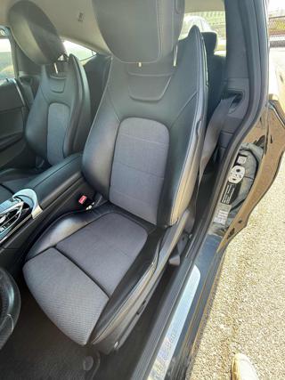 MERCEDES-BENZ C 220 usata, con Fari Xenon