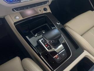 AUDI Q5 usata, con Sensori di parcheggio posteriori