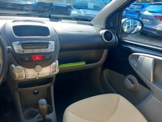 PEUGEOT 107 usata 21