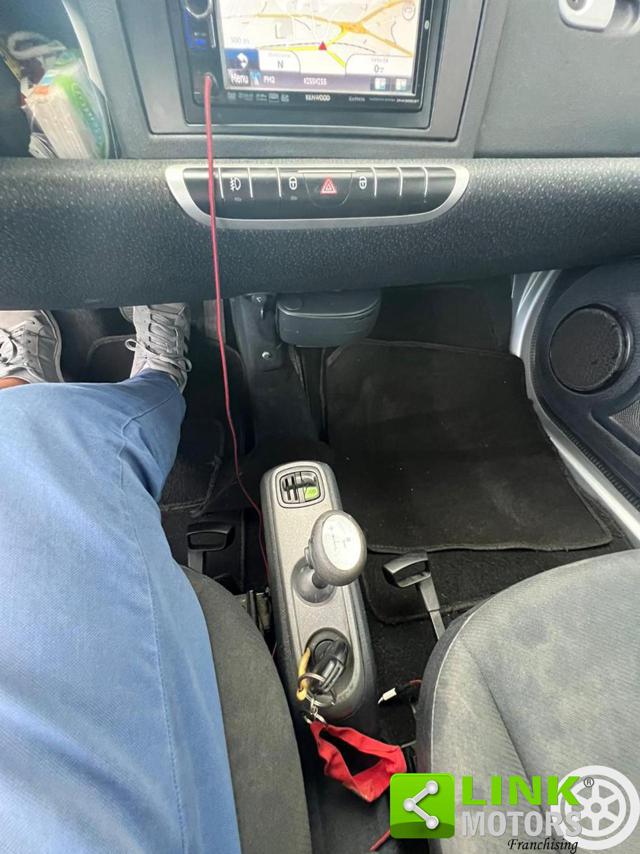 SMART ForTwo usata, con Hill holder