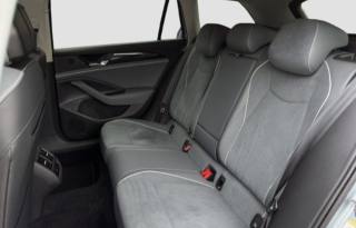 VOLKSWAGEN Passat usata, con Controllo trazione