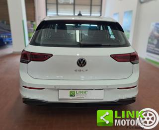 VOLKSWAGEN Golf usata, con Autoradio