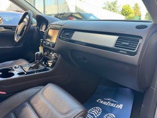 VOLKSWAGEN Touareg usata, con Controllo trazione