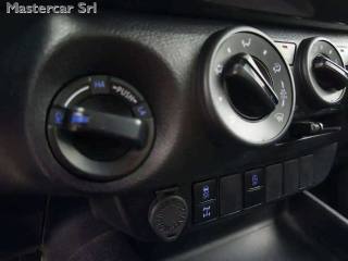 TOYOTA Hilux usata, con Sedile posteriore sdoppiato