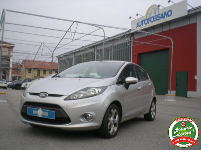 FORD Fiesta usata, con ABS