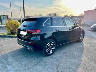 MERCEDES-BENZ B 250 usata, con Airbag