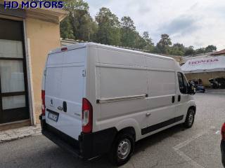 PEUGEOT Boxer usata, con Autoradio