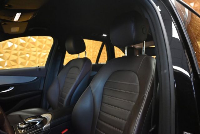 MERCEDES-BENZ GLC 220 usata 35