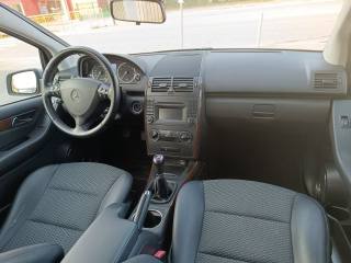 MERCEDES-BENZ A 150 usata 57