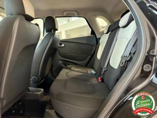 RENAULT Captur usata, con Volante in pelle