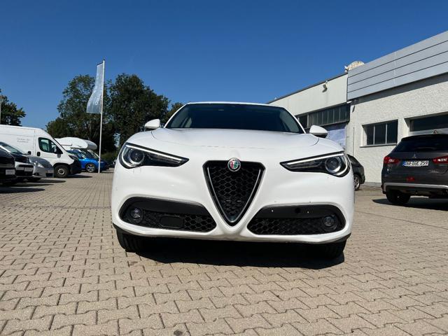 ALFA ROMEO Stelvio usata, con Airbag