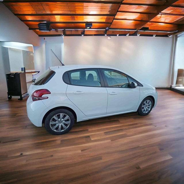 PEUGEOT 208 usata, con Airbag Passeggero