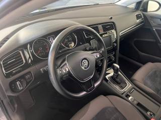 VOLKSWAGEN Golf usata, con Autoradio