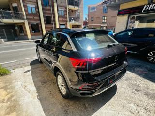 VOLKSWAGEN T-Roc usata, con Cerchi in lega