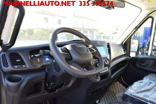 IVECO Daily usata, con Touch screen