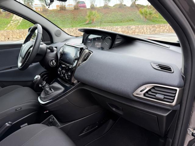 LANCIA Ypsilon usata, con Servosterzo