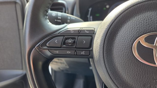 TOYOTA Yaris usata, con Fendinebbia