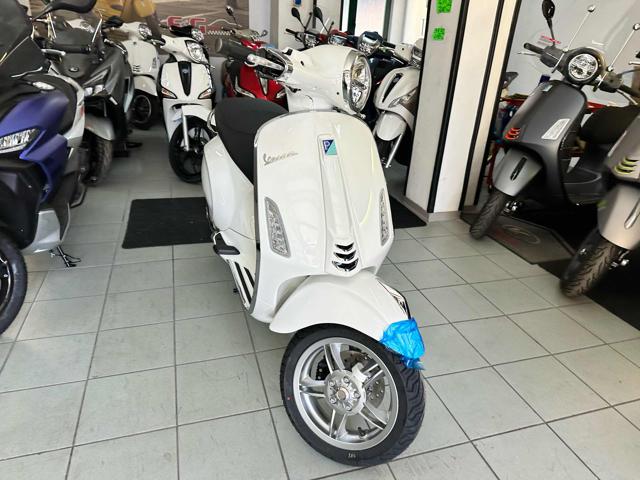 PIAGGIO Vespa 125 Primavera usata 1