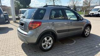 SUZUKI SX4 usata, con Airbag laterali