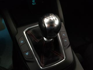 FORD Kuga usata, con Fari LED