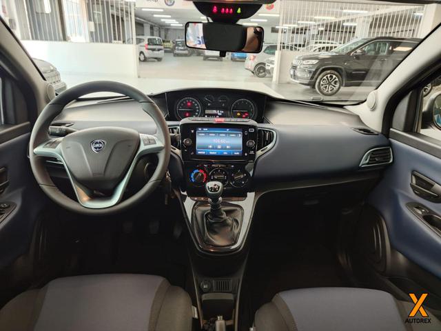 LANCIA Ypsilon usata, con Telecamera per parcheggio assistito