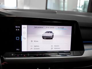 VOLKSWAGEN Golf Variant usata, con Sensori di parcheggio anteriori