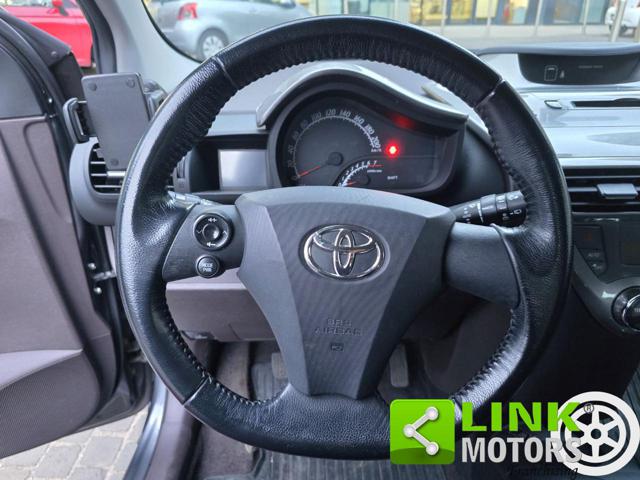 TOYOTA iQ usata, con Chiusura centralizzata