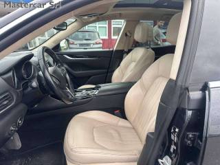 MASERATI Levante usata, con Interni in pelle