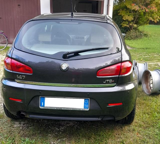 ALFA ROMEO 147 usata, con Airbag