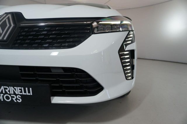 RENAULT Clio usata, con Volante in pelle