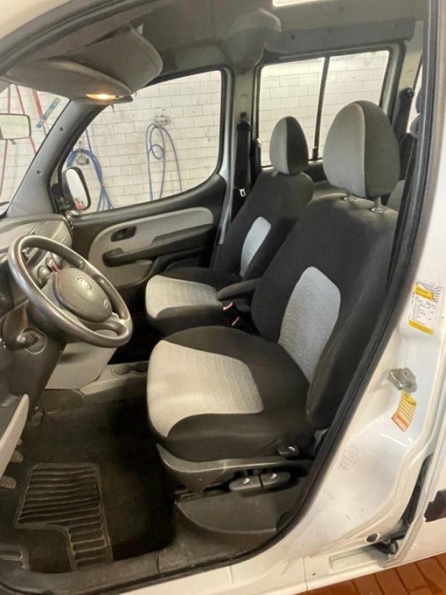 FIAT Doblo usata, con Fendinebbia