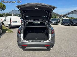 ALFA ROMEO Stelvio usata, con Fari Xenon
