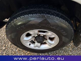 NISSAN Terrano II usata 13