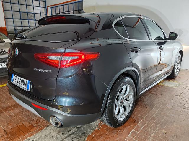 ALFA ROMEO Stelvio usata, con Airbag Passeggero