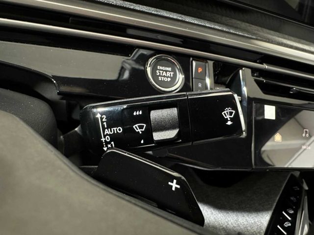 PEUGEOT 3008 usata 29