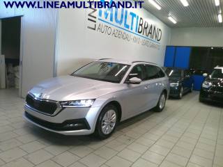 SKODA Octavia 20 TDI EVO DSG Wagon Executive Navi Garanzia 24M