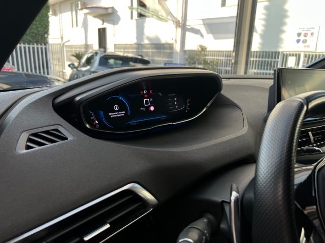 PEUGEOT 3008 usata, con Specchietti laterali elettrici