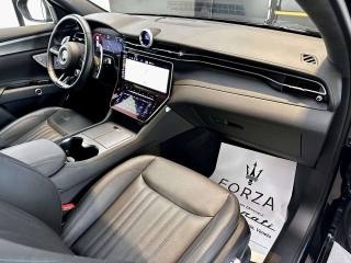 MASERATI Grecale usata, con Interni in pelle