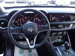 ALFA ROMEO Stelvio usata, con Autoradio
