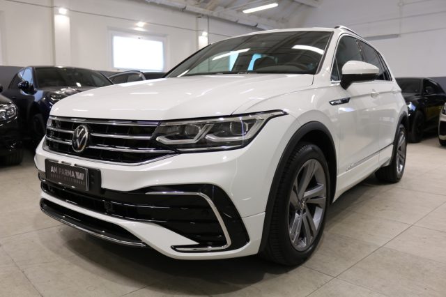 VOLKSWAGEN Tiguan usata, con Airbag laterali