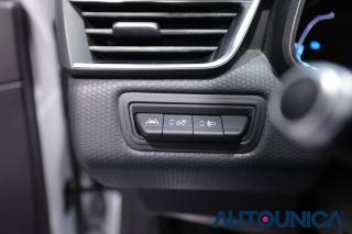RENAULT Clio usata, con Bluetooth