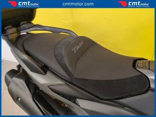 YAMAHA T-Max 560 usata 10