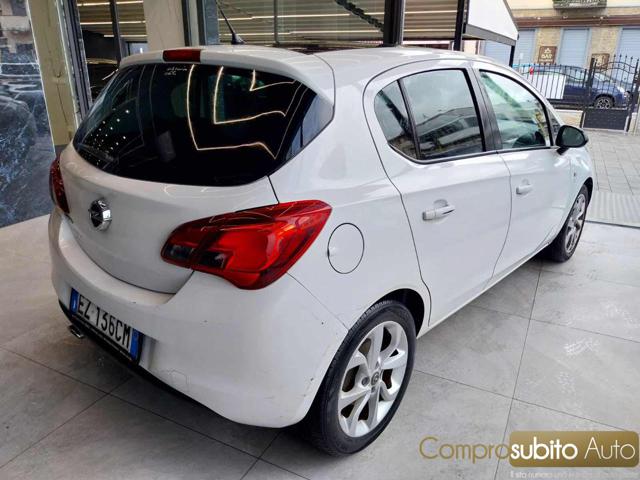 OPEL Corsa usata, con Climatizzatore