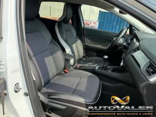 RENAULT Captur usata, con Controllo automatico clima