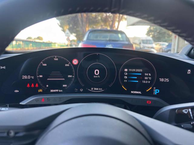 PORSCHE Taycan usata, con ESP