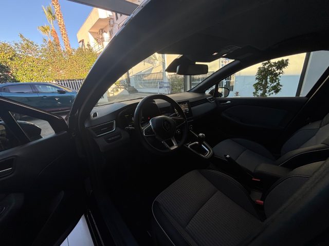 RENAULT Clio usata, con Sistema di navigazione