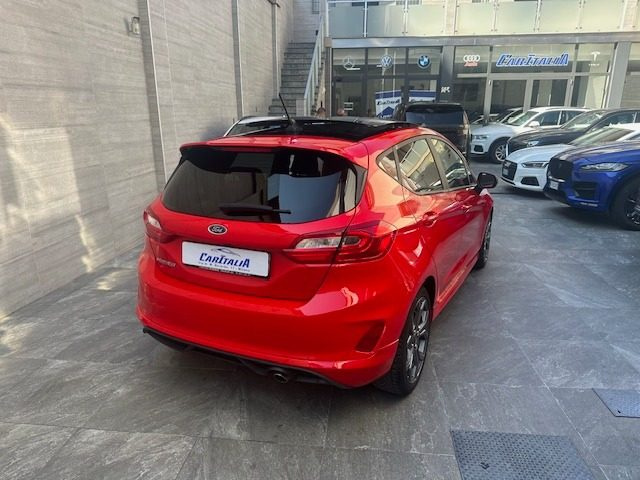 FORD Fiesta usata, con Autoradio