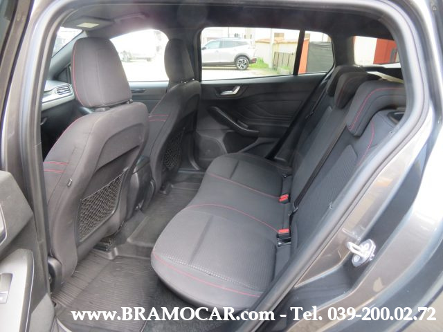 FORD Focus usata, con Sedile posteriore sdoppiato