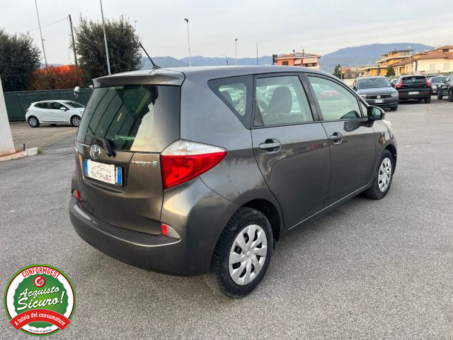 TOYOTA Verso-S usata, con Airbag Passeggero