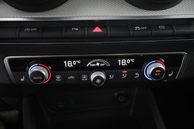 AUDI Q2 usata 11